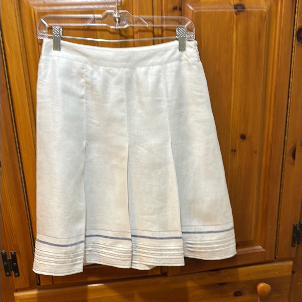 NIC+ZOE White A-Line Skirt with Blue Accents